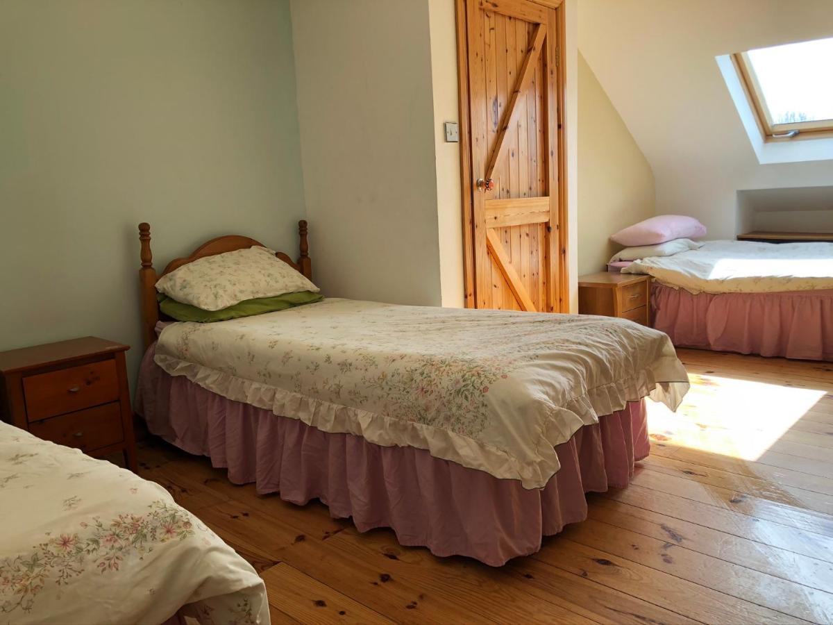 Hébergement de vacances House With Sea Views Close To With Wifi And Large Kitchen And Dining