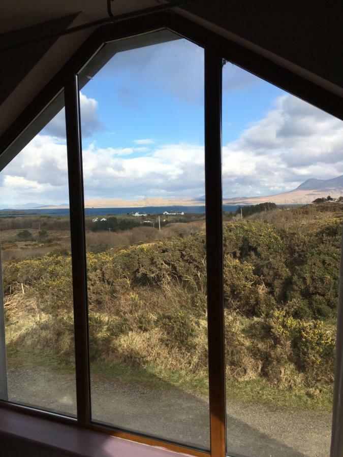 House With Sea Views Close To With Wifi And Large Kitchen And Dining Hébergement de vacances Ardnagreevagh